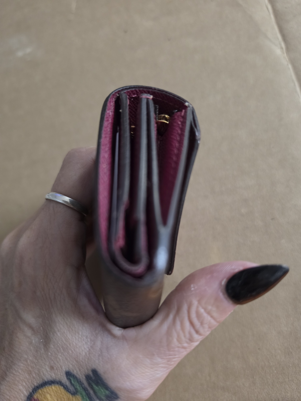 Louis Vuitton Monogram Compact Leather Wallet with BurgundyFlap - Picture 14 of 15